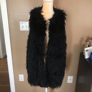 H&M faux fur vest